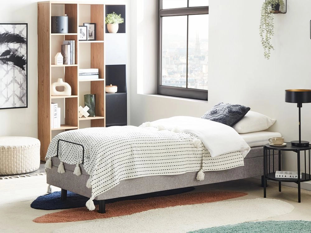 Letto elettrico matrimoniale tessuto grigio chiaro regolabile con telecomando senza testiera 80x200 cm stile moderno