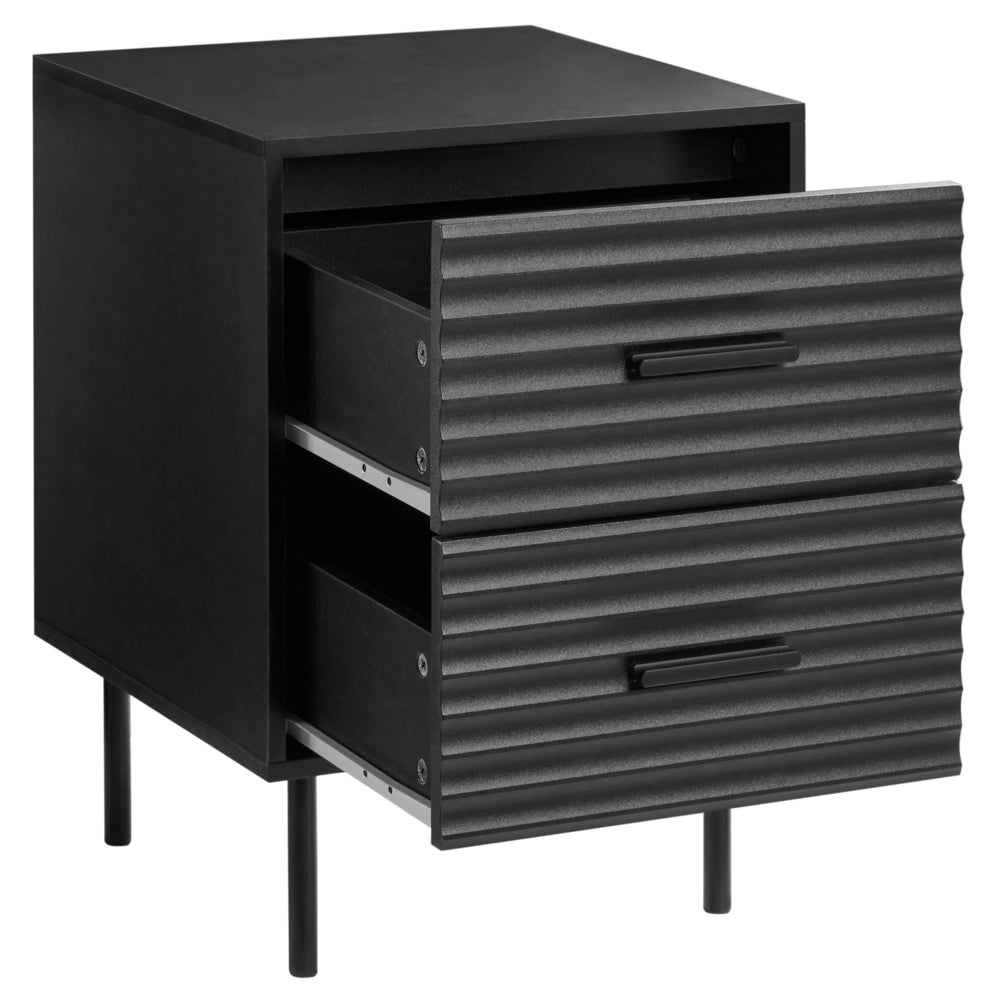 Comodino a 2 cassetti in truciolato nero con gambe in metallo mobile contenitore moderno design scanalato camera da letto