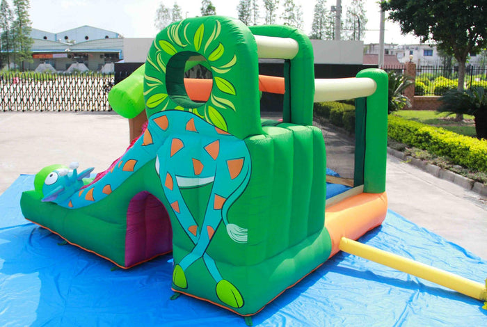 Castello Giostra Gonfiabile Jungle Fun con Scivolo e Pompa Inclusa Happy Hop