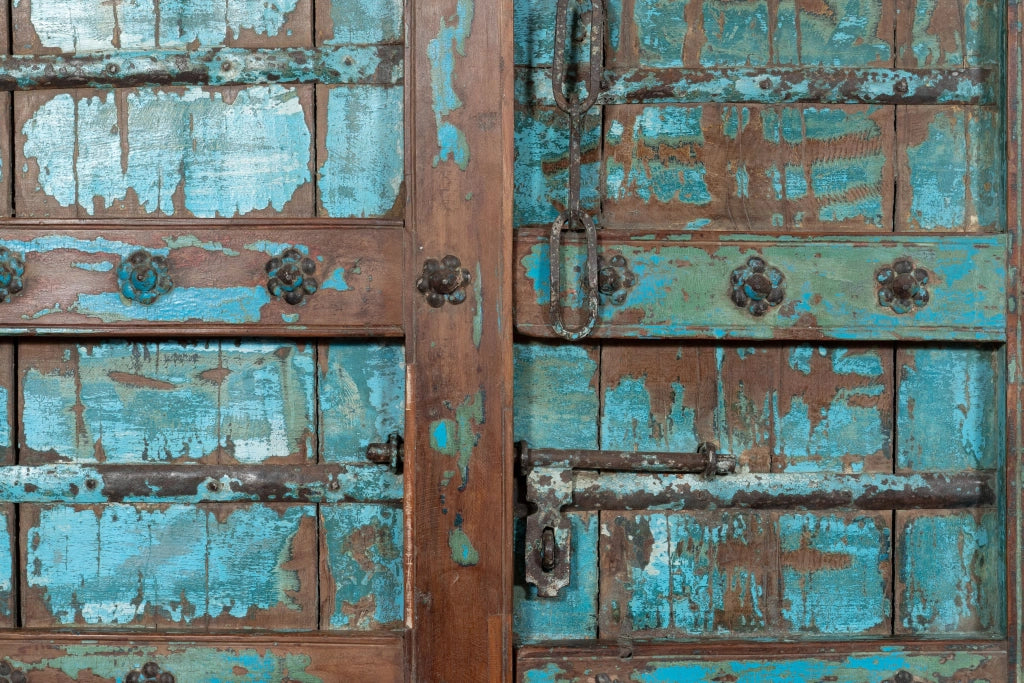 Biscottini Porta portone in legno massello e ferro da interno o da esterno vecchia e antica medievale scorrevole