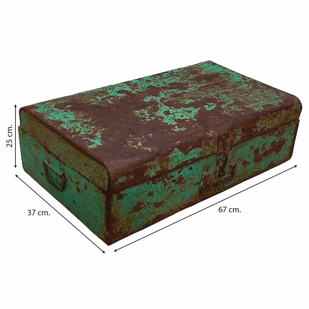 Valigia artigianale in metallo, 67x37x25h cm