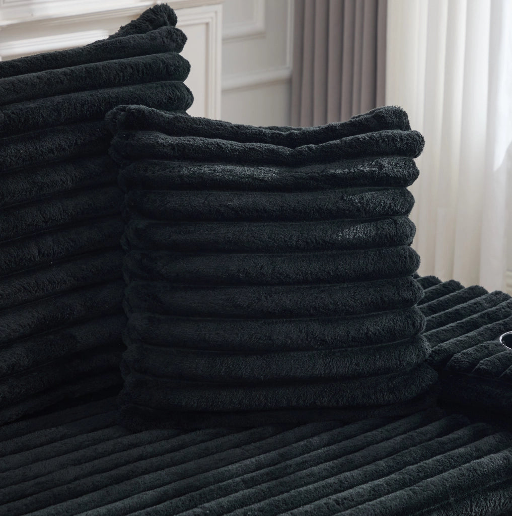 Divano letto 273x98x87 cm in velluto a coste nero con tasche e portabevande