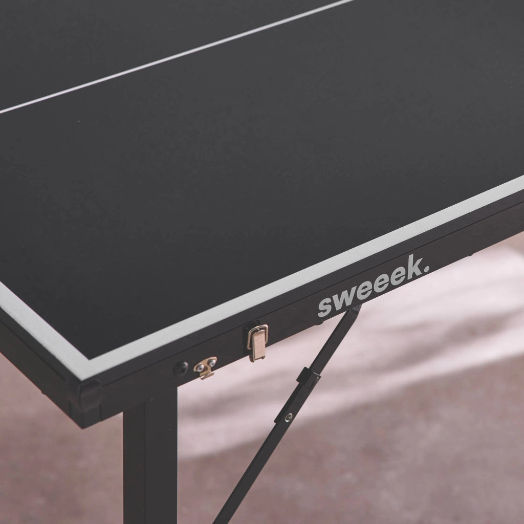 Mini tavolo da ping pong per interni pieghevole con 4 racchette e 6