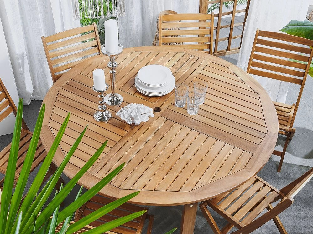 Tavolo da pranzo da giardino in legno chiaro di acacia piano rotondo 150 cm a doghe di design per interni ed esterni