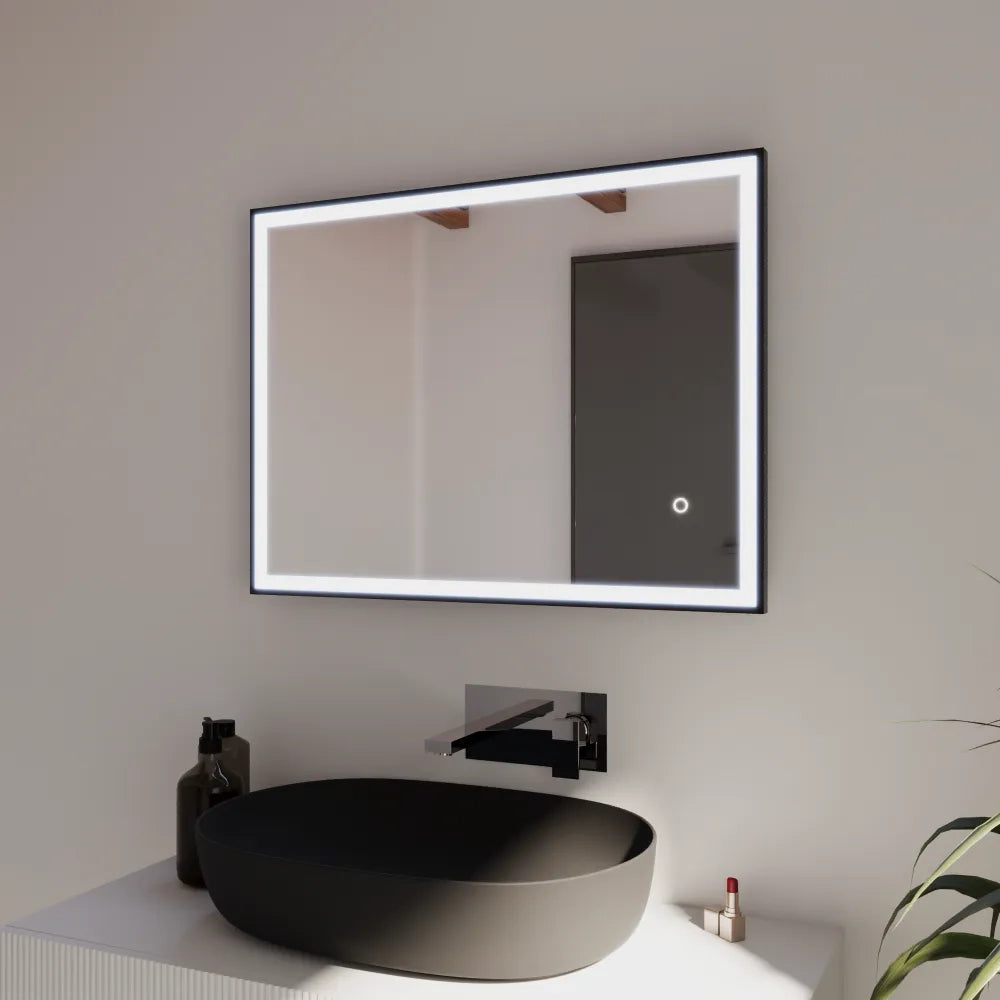 Specchio led 60x80cm con cornice nero opaco luce calda, neutra, fredda antiappannamento e reversibile | Sargas