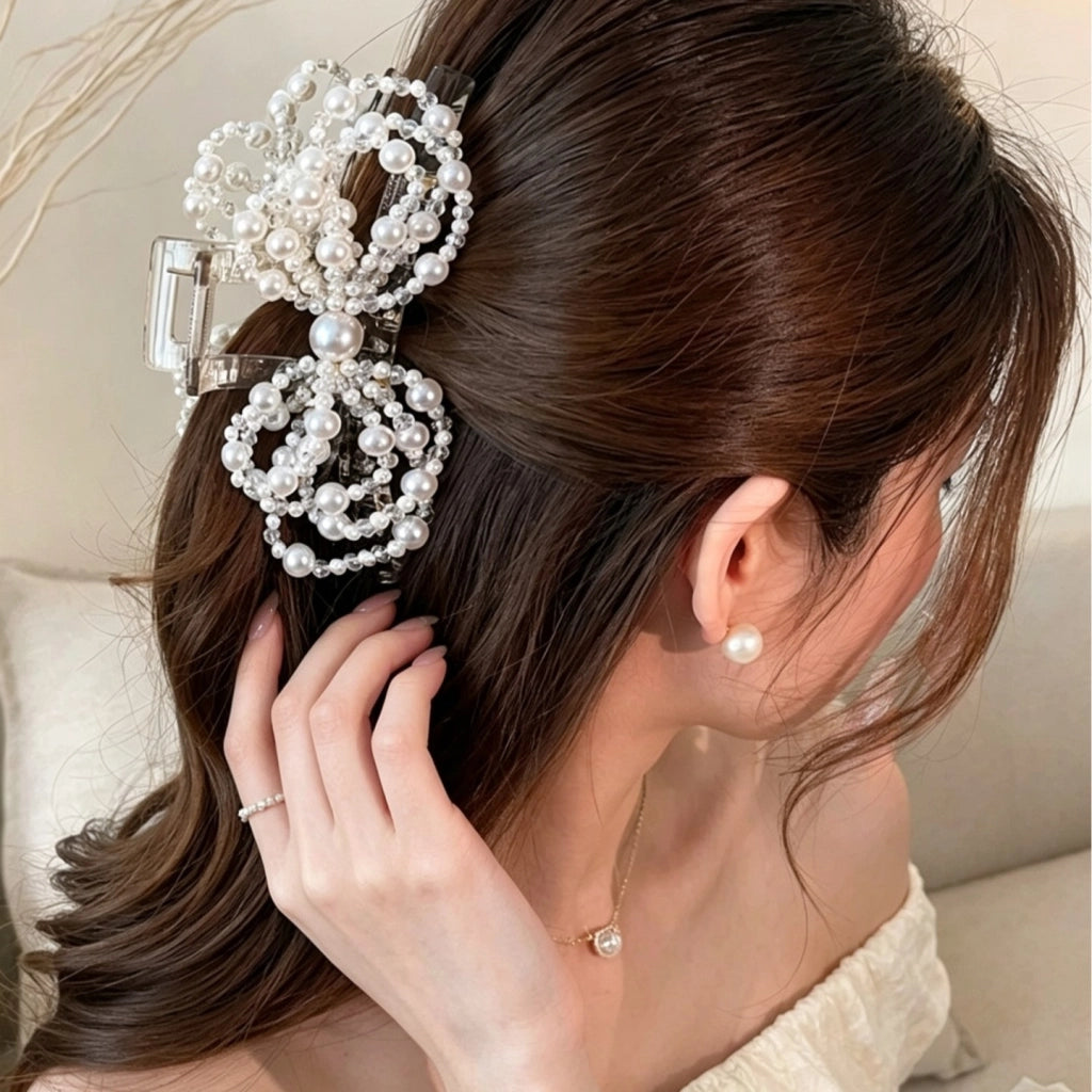 Elegante fermaglio per capelli con fiocco di perle, fermaglio a forma di squalo unico e bellissimo, nuovo accessorio per capelli di alta gamma 2026.
