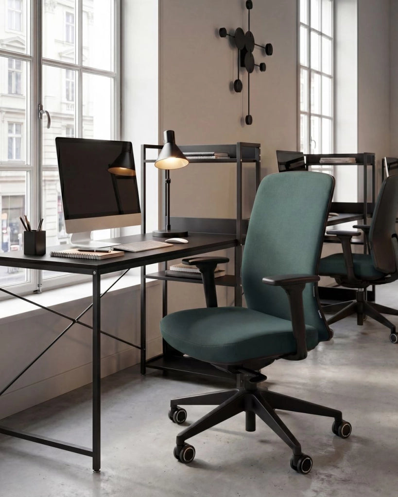 Sedia da ufficio ergonomica con schienale regolabile, seduta scorrevole, braccioli regolabili e supporto lombare verde scuro