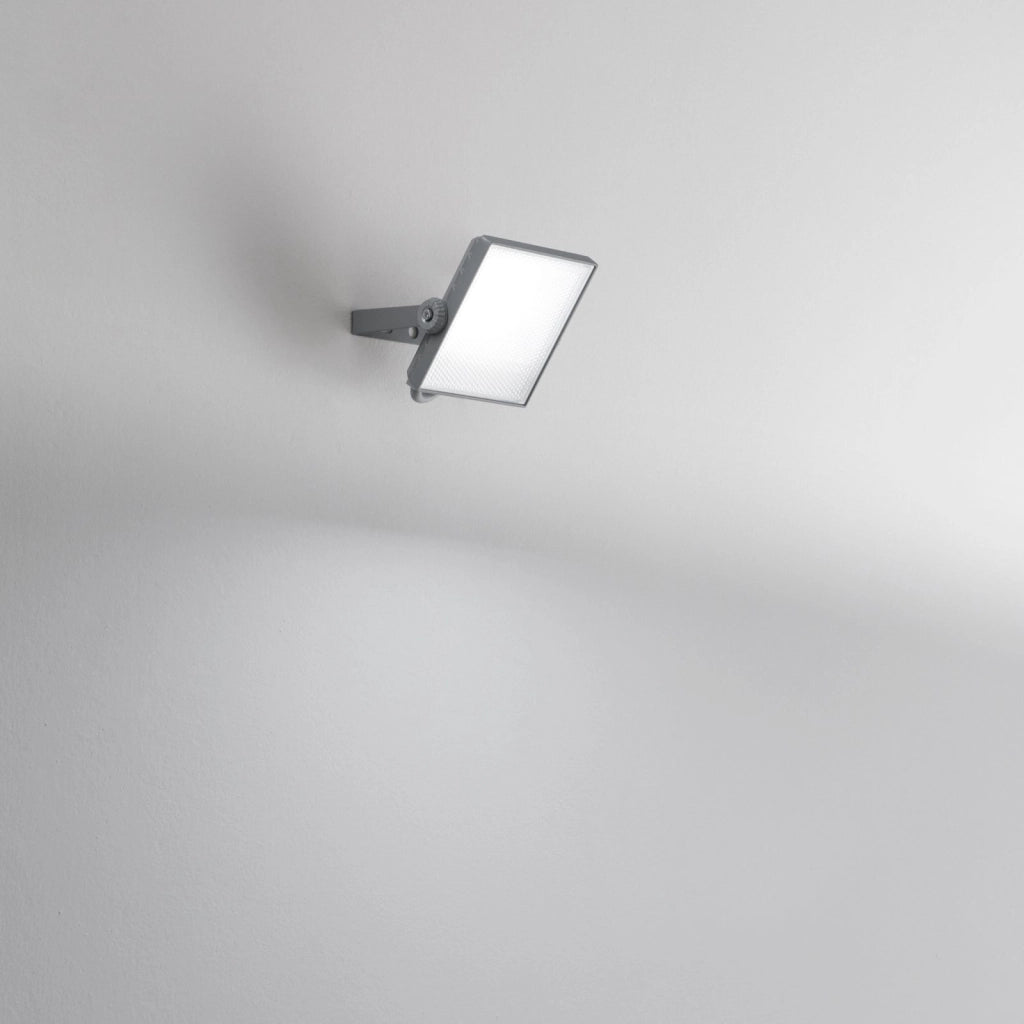 PROIETTORE LED AXEL SILVER 10W 1100LM CCT 3000K-4000K CON SENSORE IP44 19.7X11.7X5.6CM
