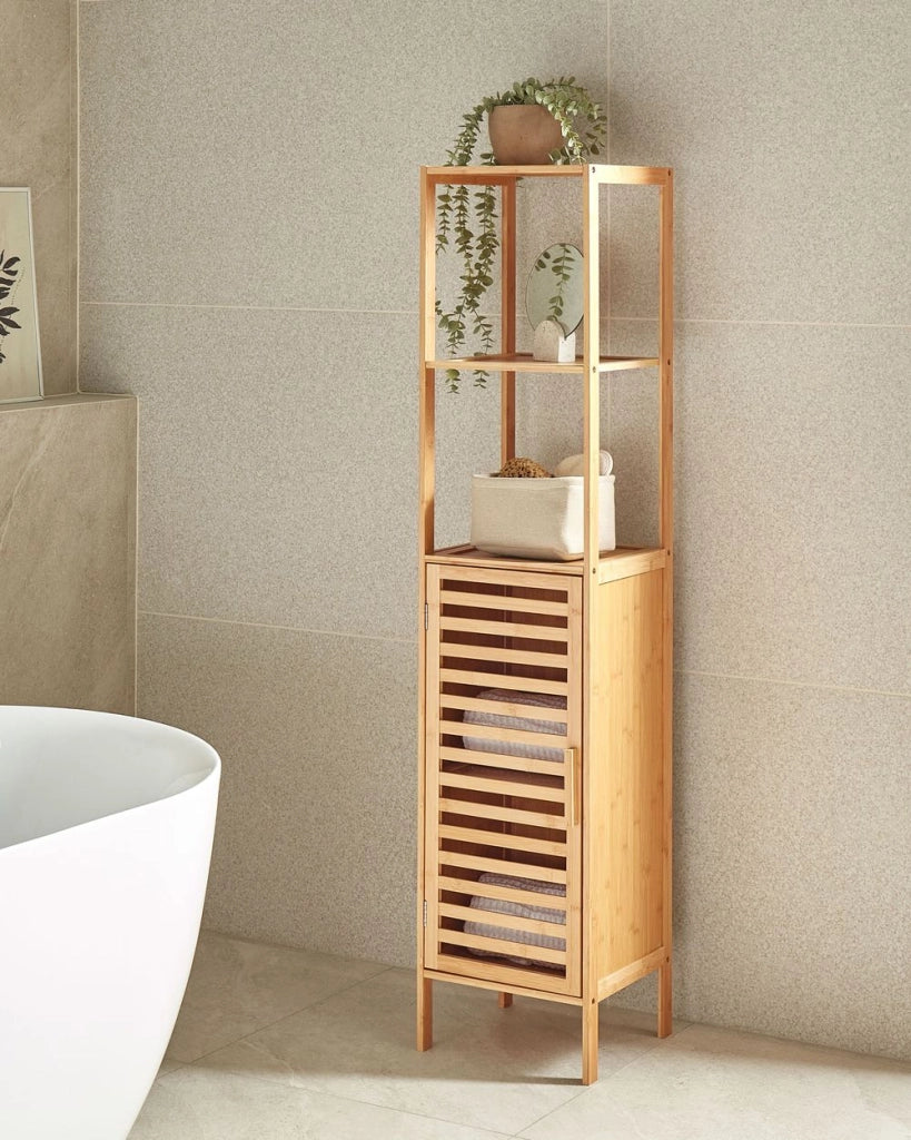 Scaffale da bagno in marrone chiaro di bambù con ripiani e porta Minimalista
