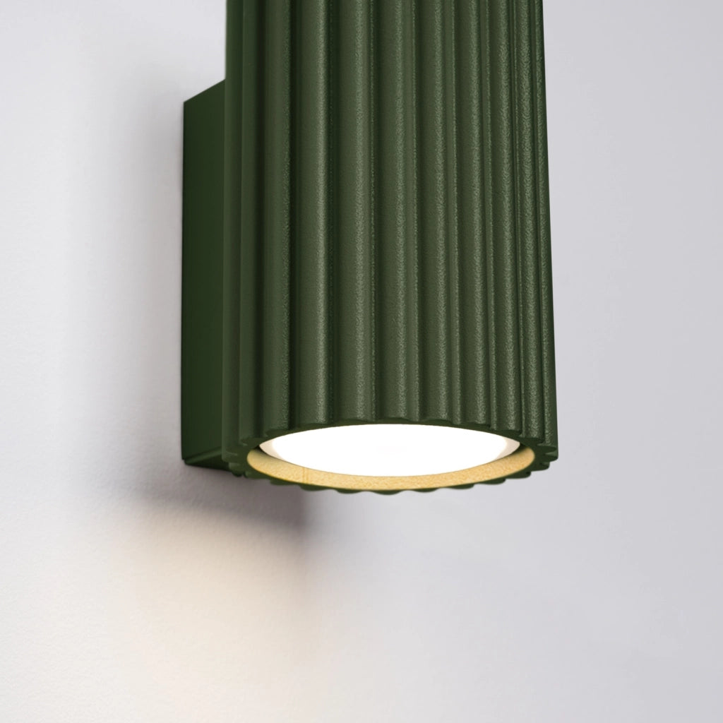 Applique moderna verde oliva tubo 10cm su/giù GU10 GRAVIO