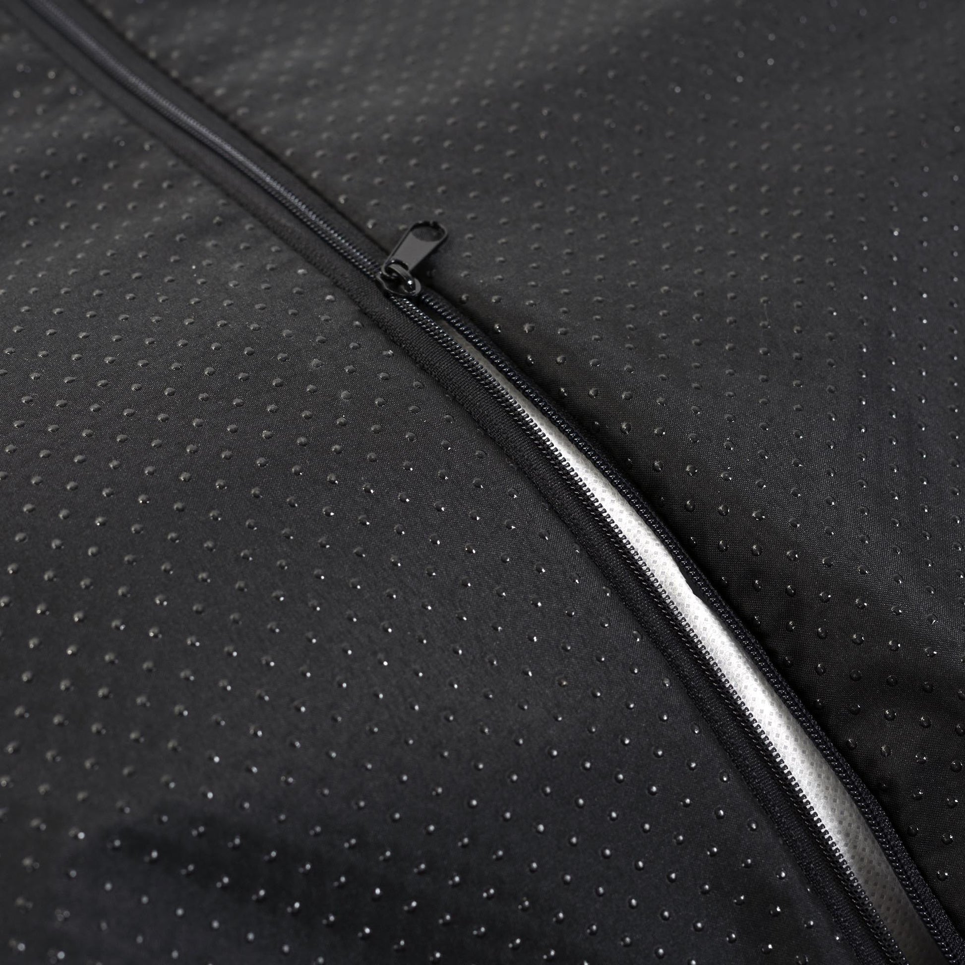 AIO FACTORY M KINGDOG Cuccia per cani personalizzabile in ecopelle nera impermeabile