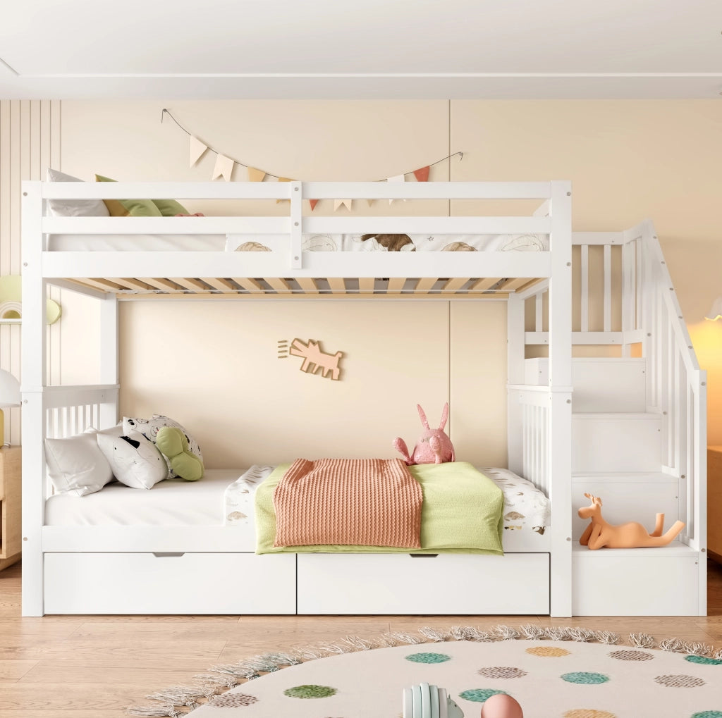 Letto a castello 90x200 cm con scala contenitore e due cassetti in legno di pino e MDF bianco