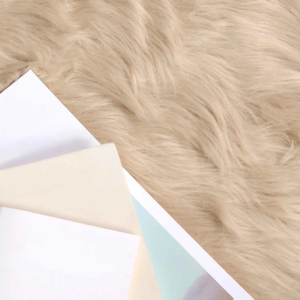 Tappeto in finta TAFALLA Beige 200 x 200 cm Poliestere 42021489