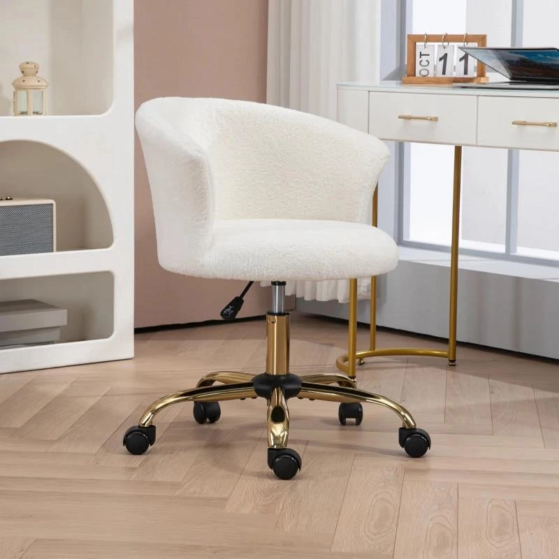 SEDIA DA UFFICIO REGOLABILE IN ALTEZZA CON SEDUTA GIREVOLE E RIVESTIMENTO IN VELLUTO TEDDY, BIANCO E ORO
