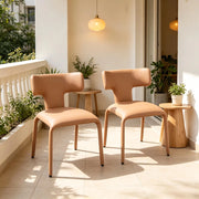 Set 2 sedie con rotelle in ecopelle marrone chiaro, schienale curvo, 53x53x78 cm