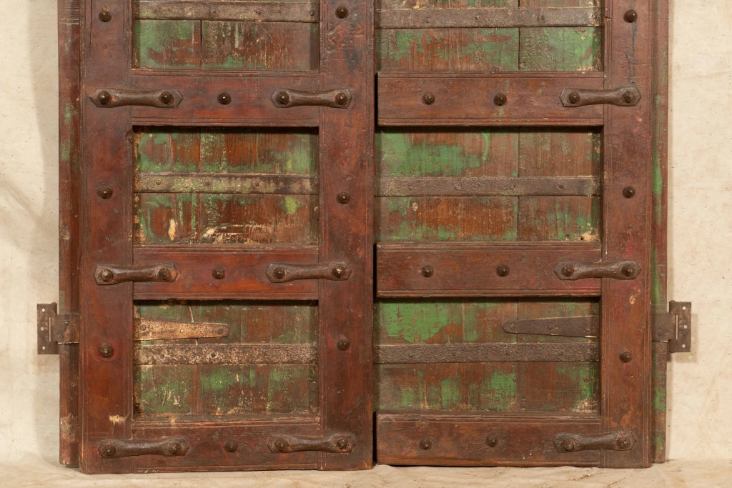 Biscottini Porta portone in legno massello e ferro da interno o da esterno vecchia e antica medievale scorrevole