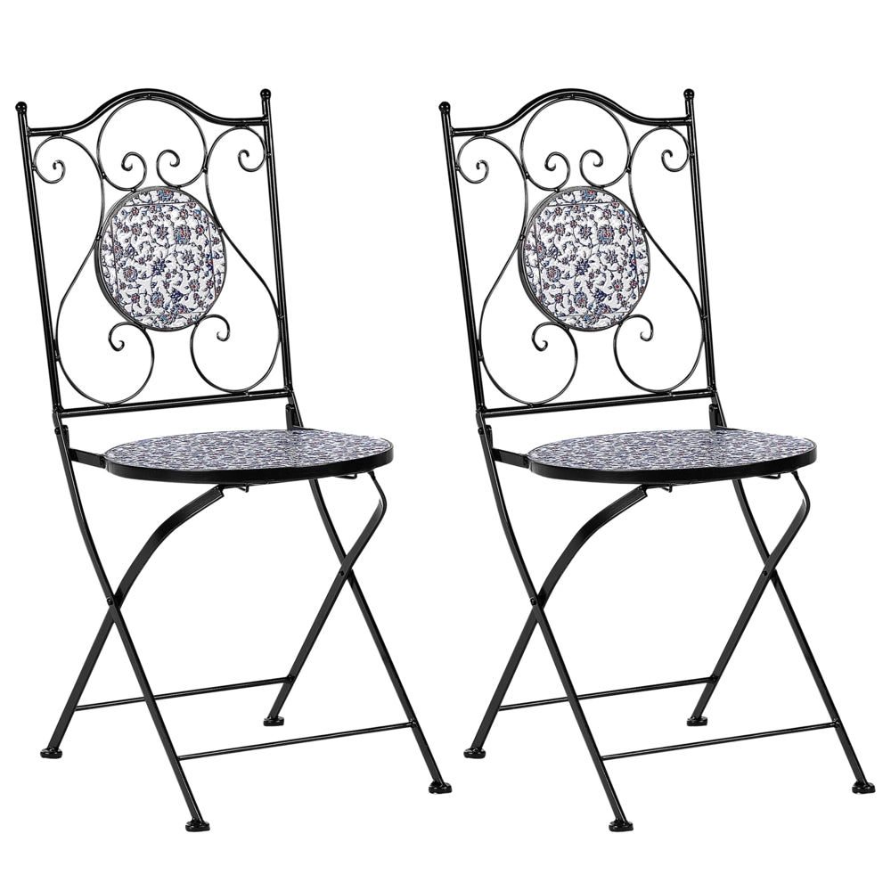 Set di 2 sedie da esterno in metallo pieghevoli con motivo a mosaico blu e struttura in ferro nero stile vintage
