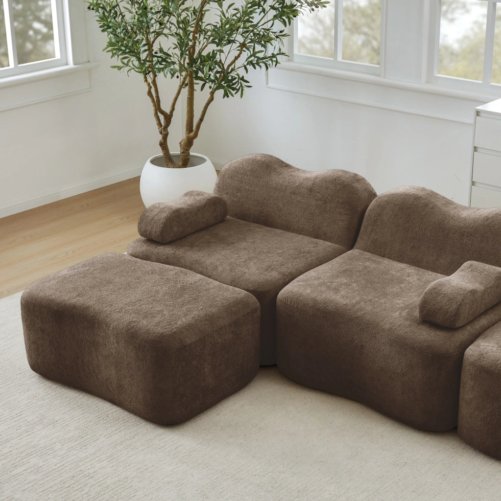 Divano angolare modulare a onda 384x167x70 cm in velluto marrone; senza struttura interna