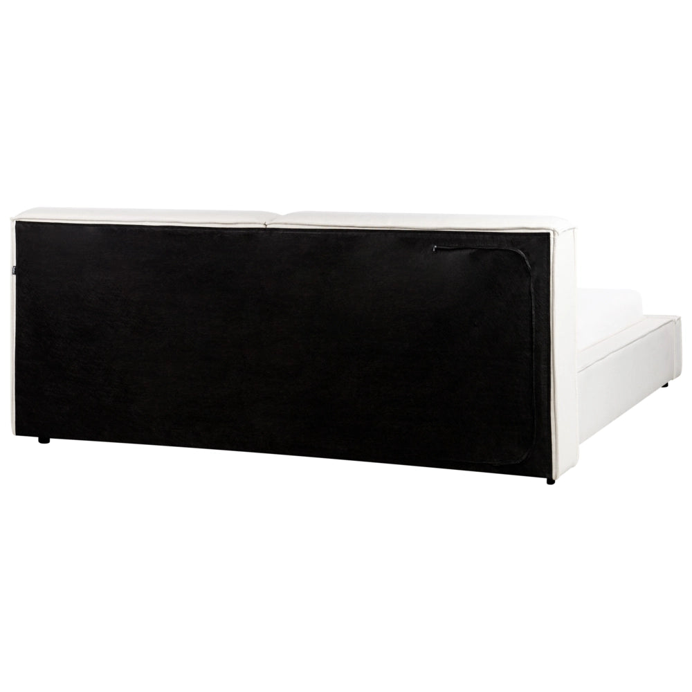 Letto EU King Size Bianco Sporco rivestito in tessuto 180 x 200 cm Base a doghe con spessa testiera imbottita e pediera