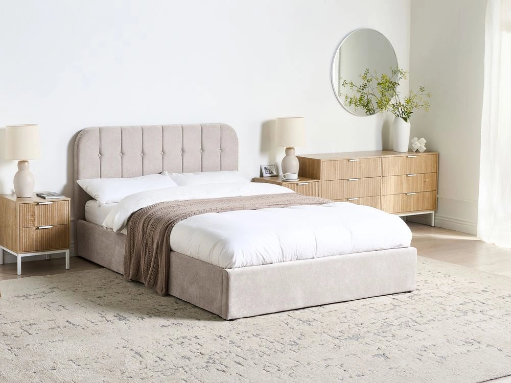 Letto matrimoniale 140 x 200 cm in tessuto di ciniglia Base letto a doghe Testiera trapuntata tortora