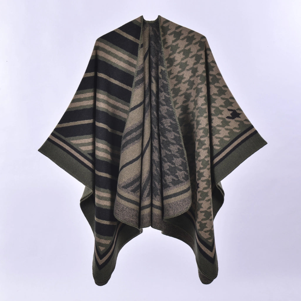 Mantella da donna in cashmere jacquard spesso con spacco e motivo pied de poule in stile retr¨°.