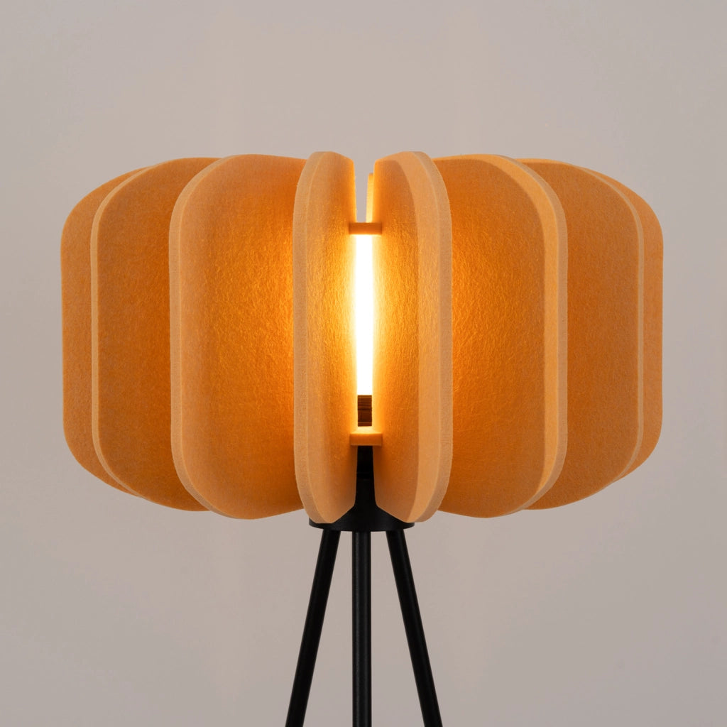 Lampada da terra treppiede BARDEO feltro gialla E27