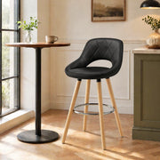 Sgabello da bar nero in similpelle e legno massello con schienale, altezza seduta 68 cm