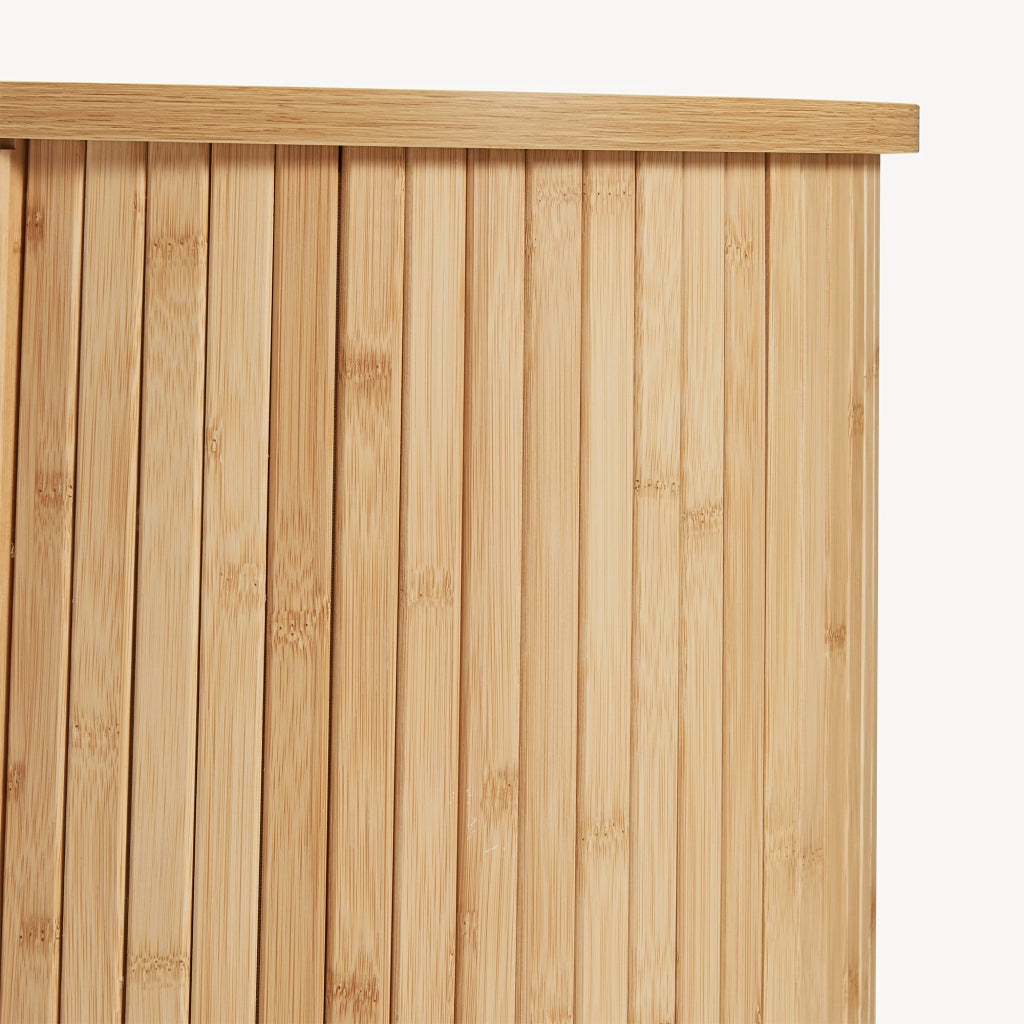 Comodino Nordkapp a 2 Ante Scorrevoli in Bambù Tavolino Rotondo 65xØ40 cm - Naturale [en.casa]