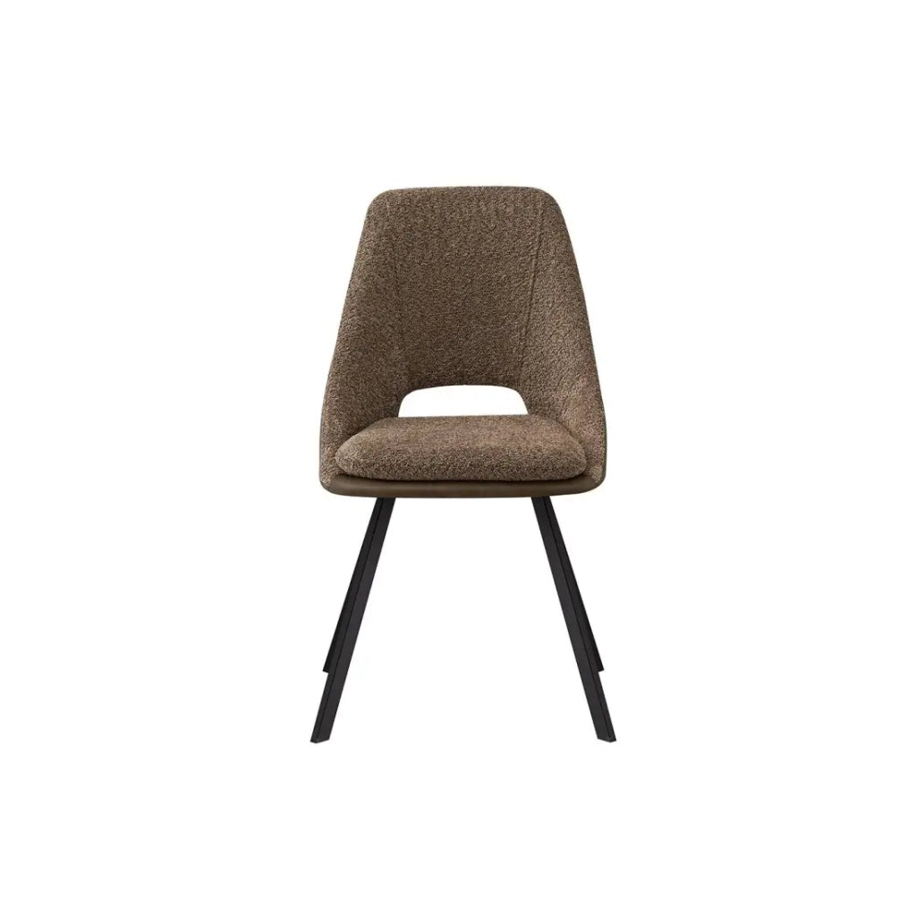 Sedia rivestita in Bouclé per sala da pranzo colore Sabbia. Collezione FILOU.