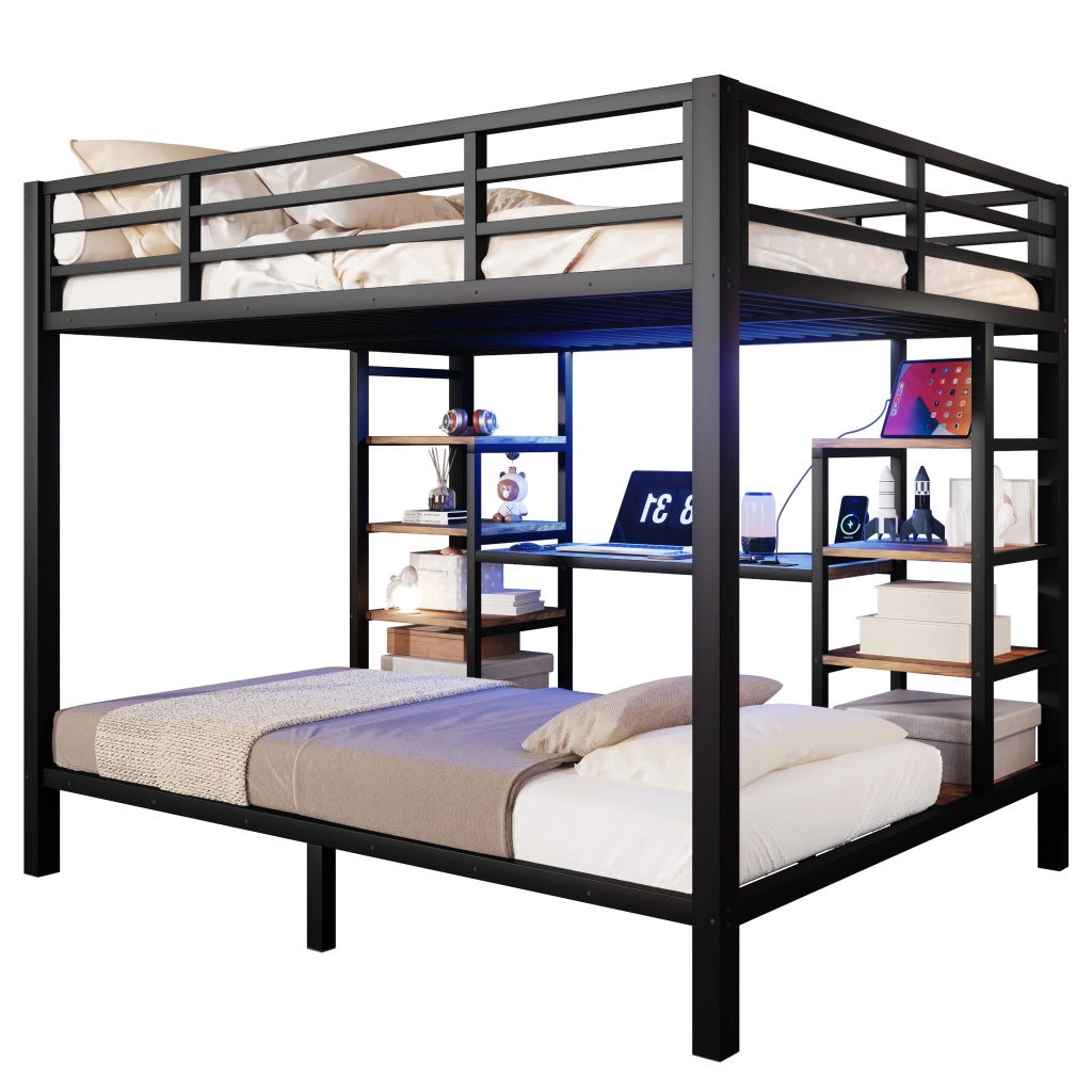 Letto a castello familiare 90x200 / 140x200 cm, 3 posti letto con ripiani portaoggetti, prese USB/Type-C/Jack e illuminazione LED, metallo nero