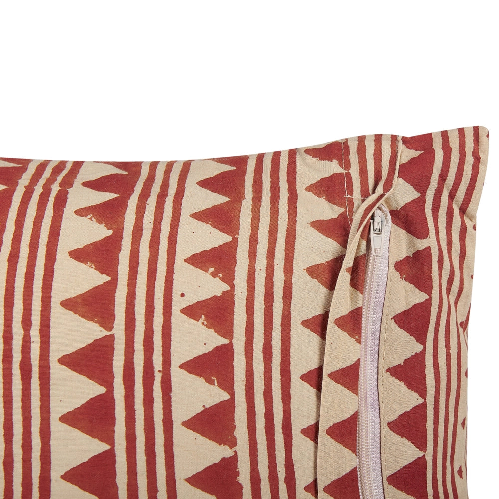 Set di 2 cuscini decorativi rosso e beige cotone 45 x 45 cm motivo geometrico fatto a mano rivestimento sfoderabile con imbottitura boho style