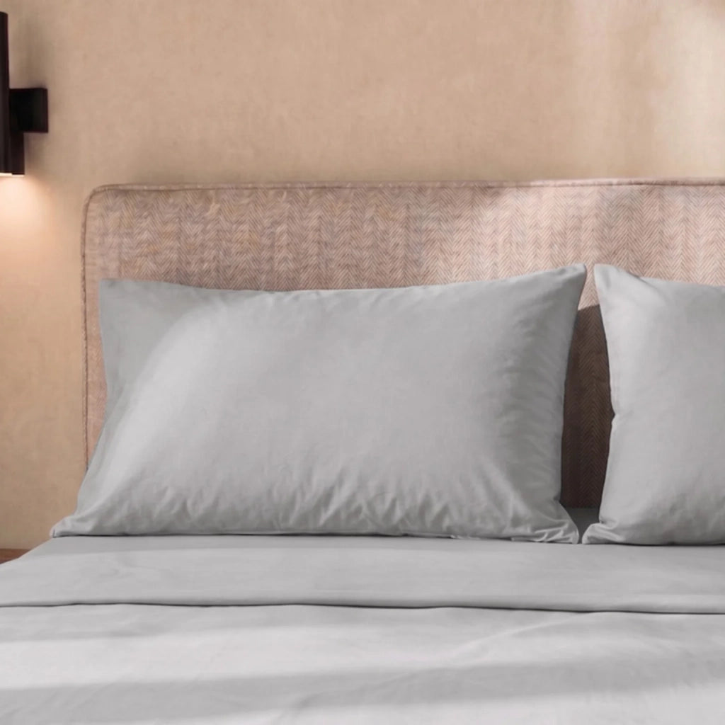 Set Lenzuola Letto Singolo in Cotone Percalle 200 TC Grigio Chiaro | Lenzuolo Piano 160x295 cm, lenzuolo con angoli 90x200 cm e Tasca da 28 cm, 1 Federa | Made in Italy