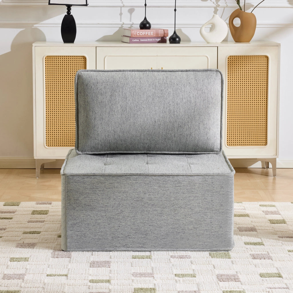 Sofà modulare compatto in grigio chiaro, design salvaspazio per piccoli ambienti