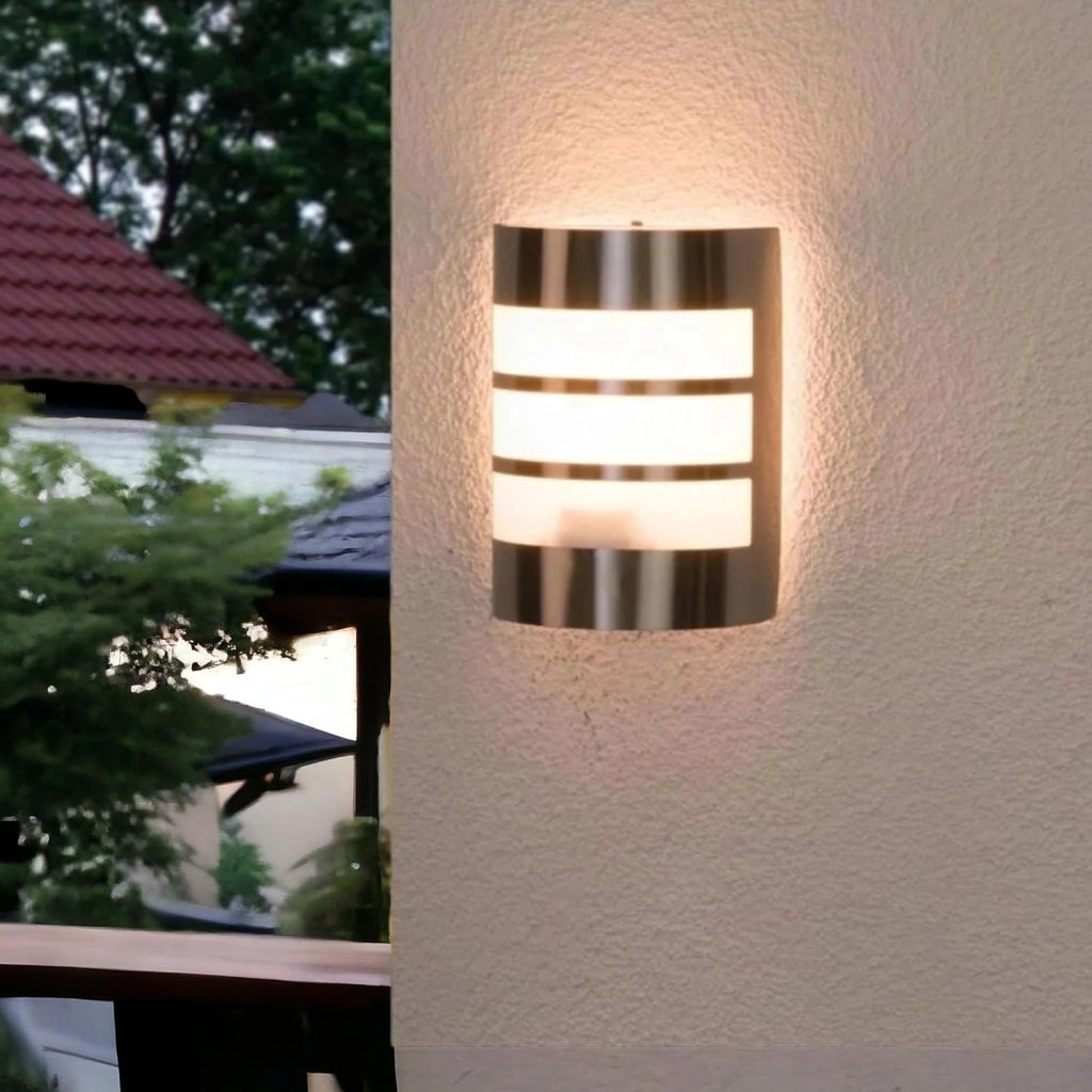 Applique da Parete IP44 E27, Lampada Esterna in acciaio inossidabile, Illuminazione per Ingresso, Vialetti, Patii, Argentata