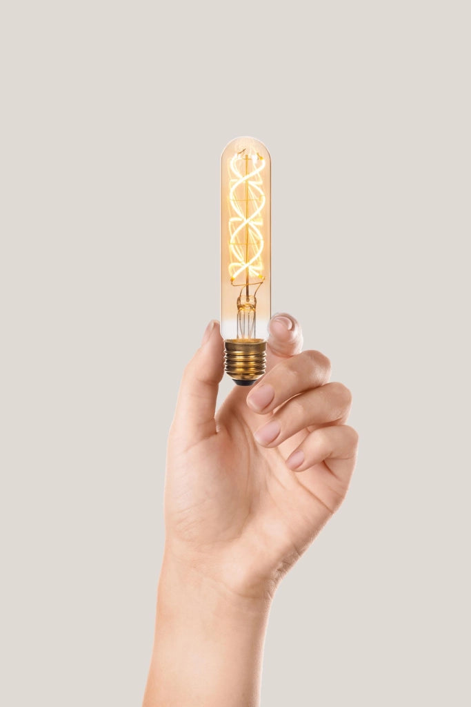 Lampadina LED Filament E27 ambra tubo 2200K Lucide