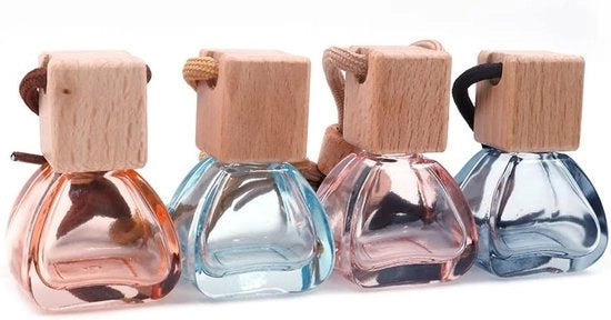 Set di Flessi Parfum Quadrati con Copertura in Legno di Betulla - Apertura Automatica con Rinfrescante per l'Automobile - 8 ml - Set da 4