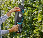 Kit di taglio pronto all'uso EasyCut 40/18V P4A - Misuratore preciso - Maniglia ergonomico - Peso ridotto Heggenschaar 

Specifiche tecniche: 40V 18Ah batteria inclusa, P4A modello.