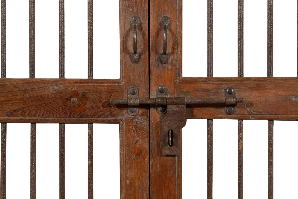Biscottini Porta portone in legno massello e ferro da interno o da esterno vecchia e antica medievale scorrevole