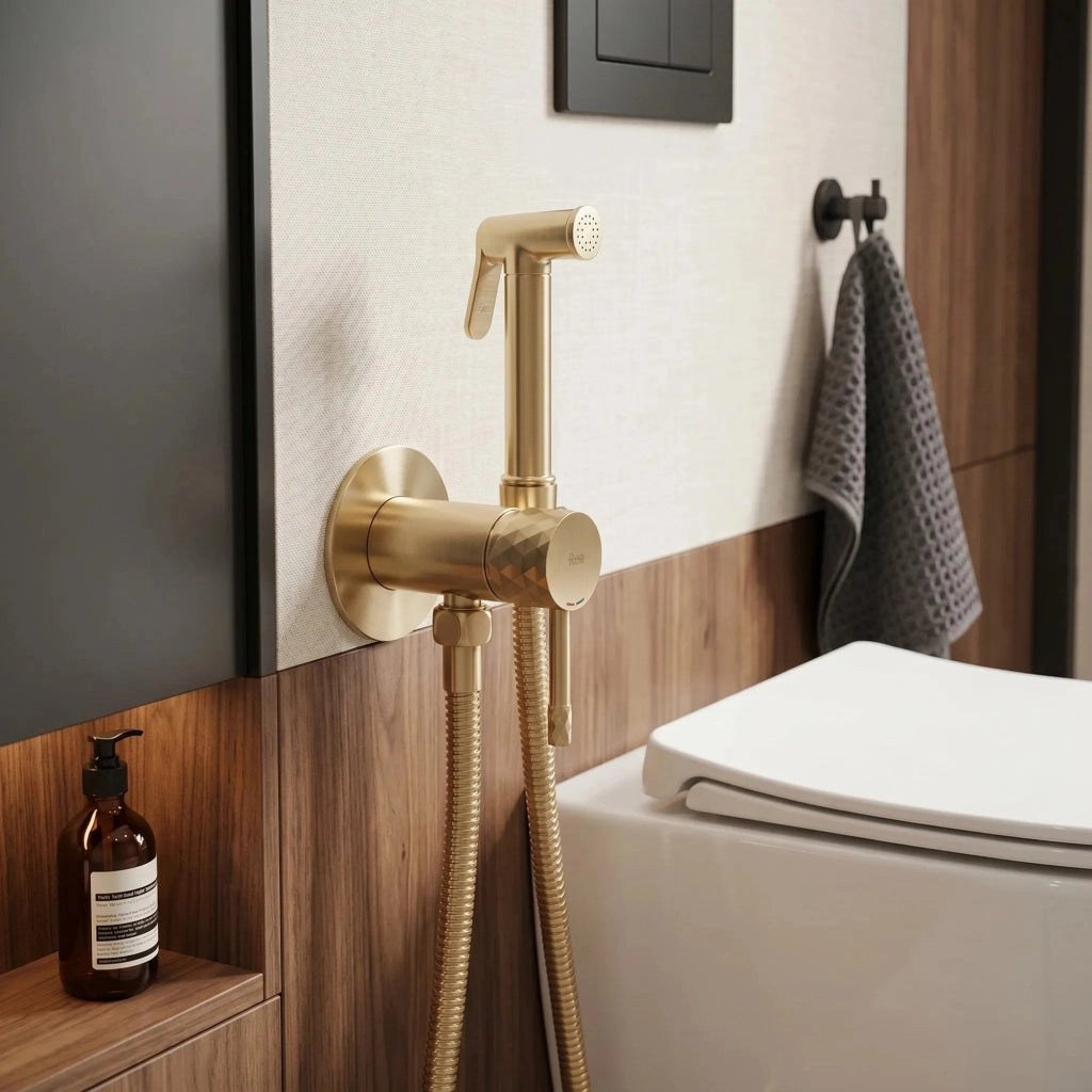 Rubinetto Bidet Rea Lungo Loop Diamond Brush Gold