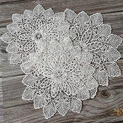Tappeto con bordo manuale - decorazione elegante per tavolo - 1 pezzo - 100% cotone - 25 cm/30 cm