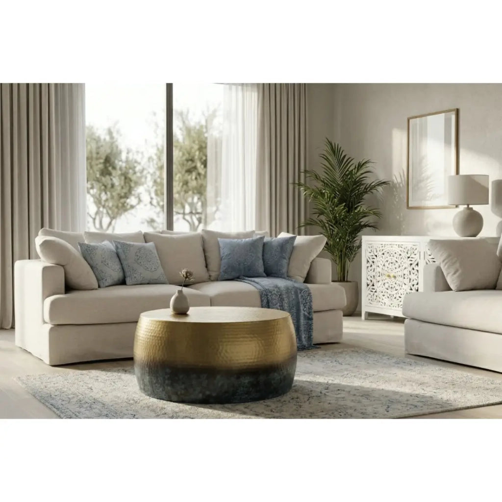Tavolino basso TRIANE 60 cm in alluminio dorato e blu – Tavolino basso rotondo design effetto martellato