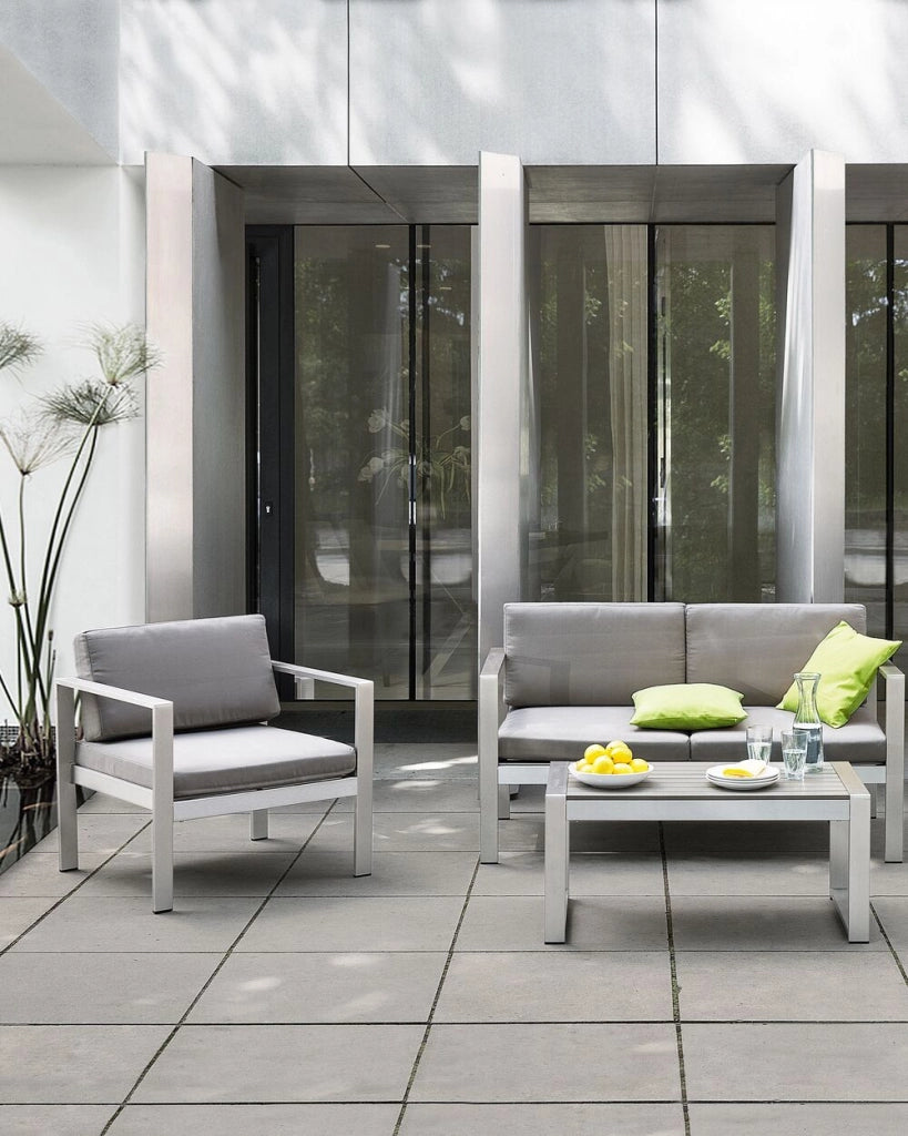 Poltrona da Giardino Struttura in Alluminio Anodizzato Grigio Chiaro per Esterno con Cuscini