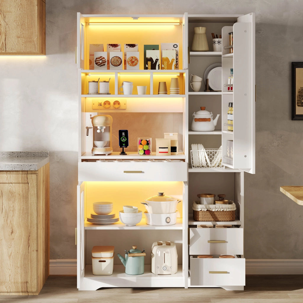 Credenza buffet vintage con LED RGB, prese integrate, ripiani regolabili e ante in vetro temperato, 105 × 40 × 185 cm, bianco