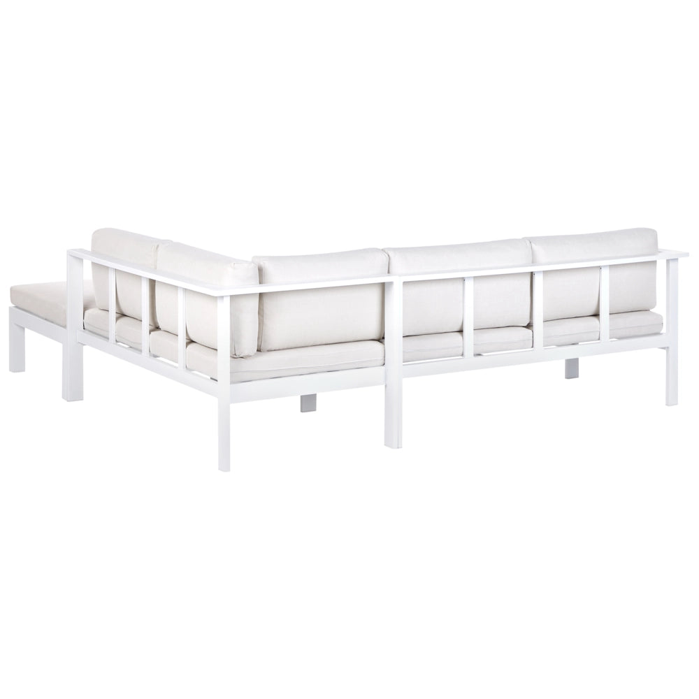 Set da giardino divano 5 posti e tavolo elevabile con struttura bianca e piano in vetro e cuscini bianchi color crema stile moderno scandinavo