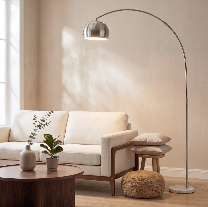Lampada da terra arcuata argento con base in marmo, 167 cm