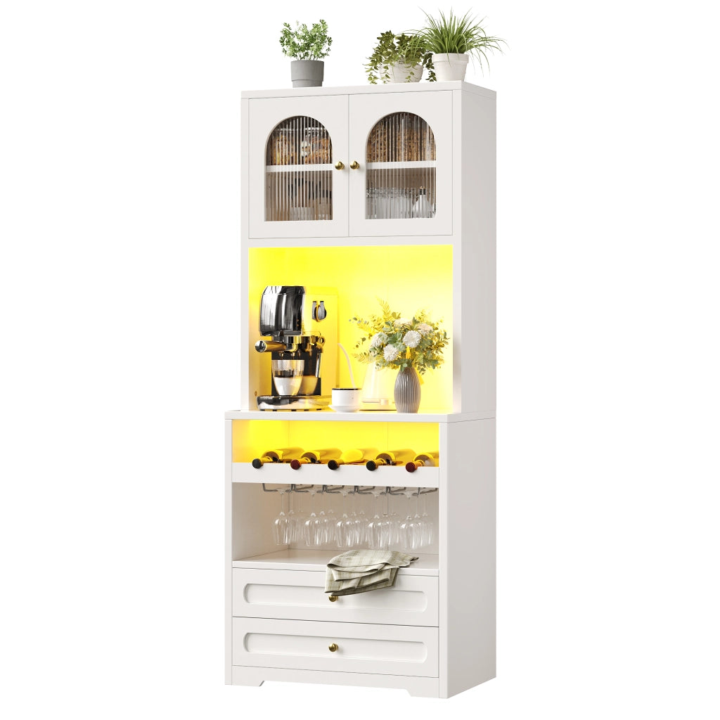 Hochschrank bianco con ante in vetro curve, LED smart, portabottiglie e USB 70x40x180 cm