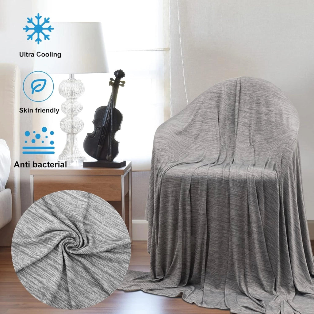 Coperta Estiva Coperta Refrigerante fibra superfine Rinfrecante in Tessuto Arc-Chill Fibre di Raffreddamento Antiallergenico Traspirante per Letto Divano, 220 x 240cm Grigio