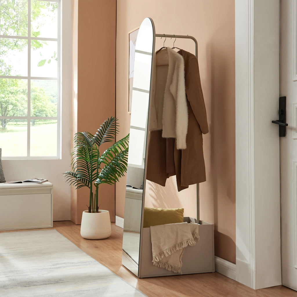 Specchio da Terra Ovale Kuonta con Appendiabiti e Vano Portaoggetti 165x40x51 cm - Avena Oatmeal [en.casa]