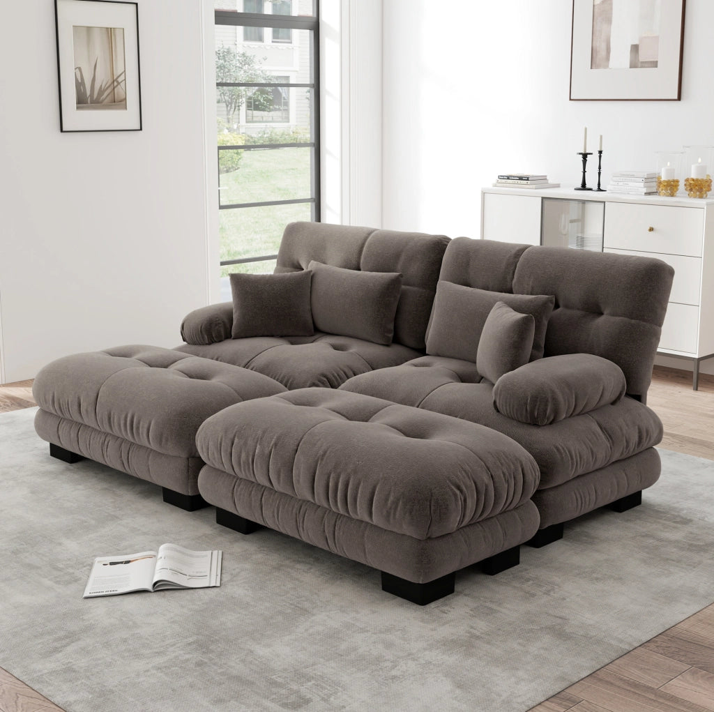 Divano modulare angolare 220x145x81 cm in ciniglia marrone con 2 pouf; 2 cuscini lombari e 2 decorativi