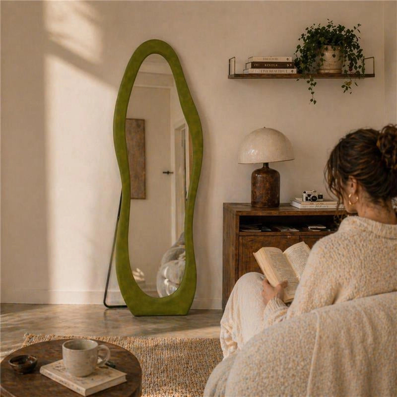SPECCHIO ONDA IN VELLUTO VERDE CON PIEDE E GANCI PER APPENDERE MISURE: 60X160 CM